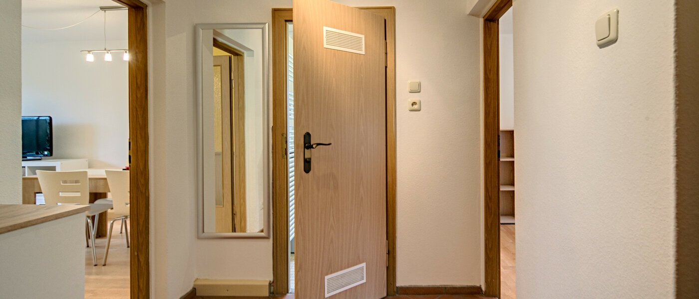 マンション München Ramersdorf 02 玄関入り口 7525