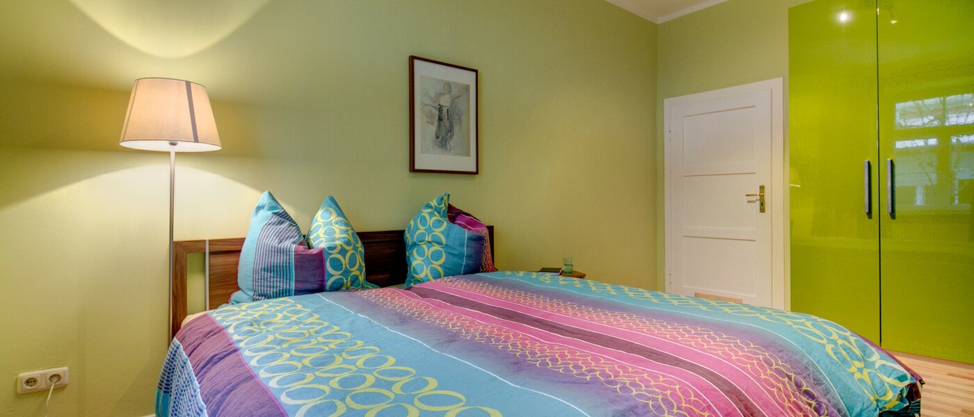 マンション München Neuhausen 03 寝室 7528