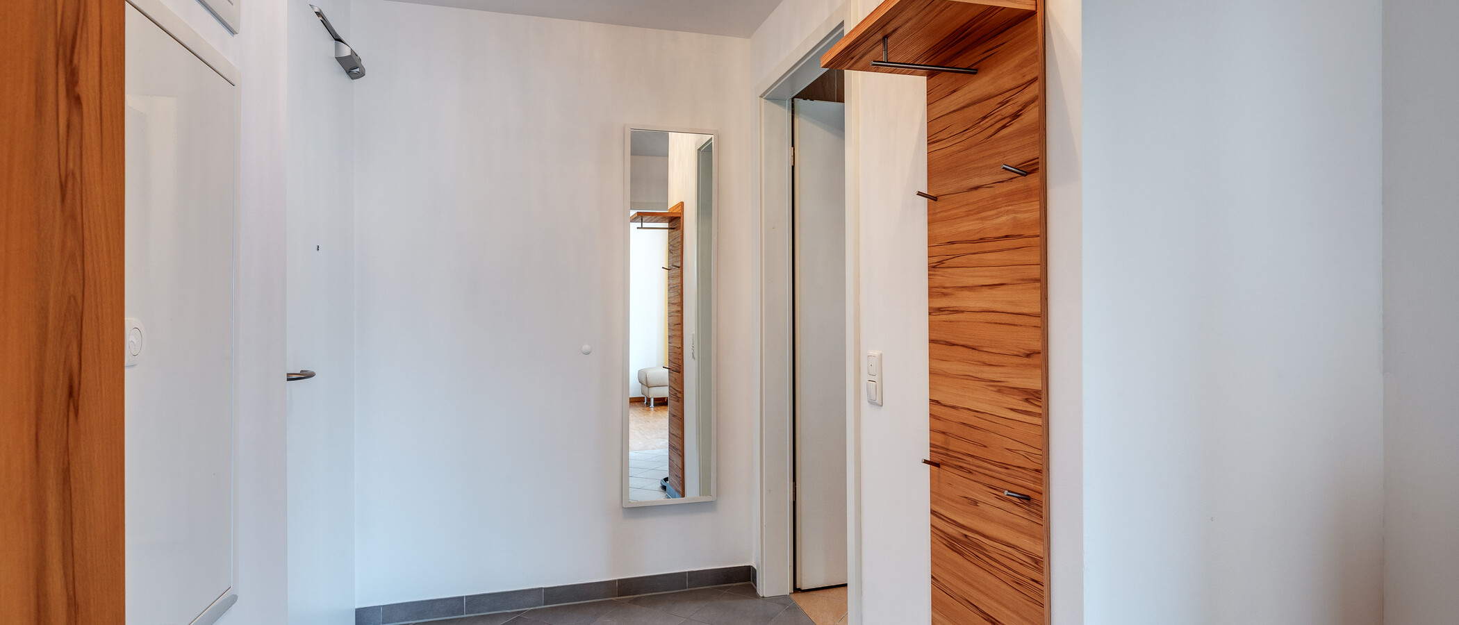 マンション München Parkstadt Schwabing 03 玄関入り口 7611
