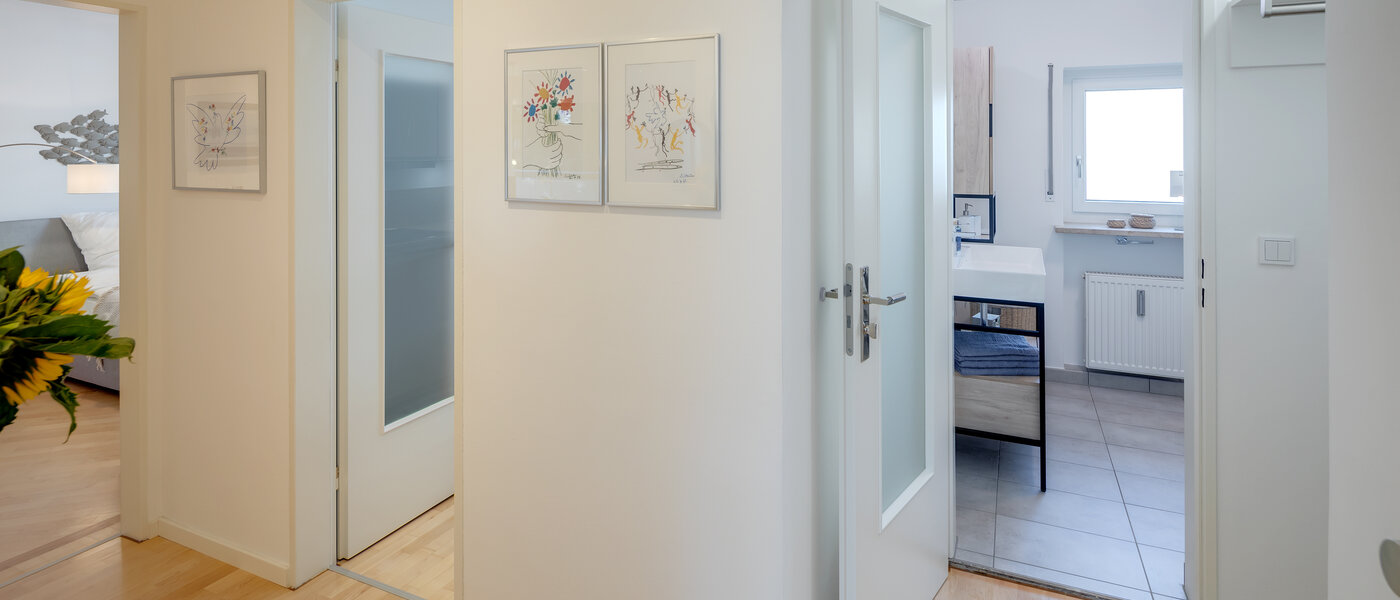 マンション München Bogenhausen 03 玄関入り口 7629