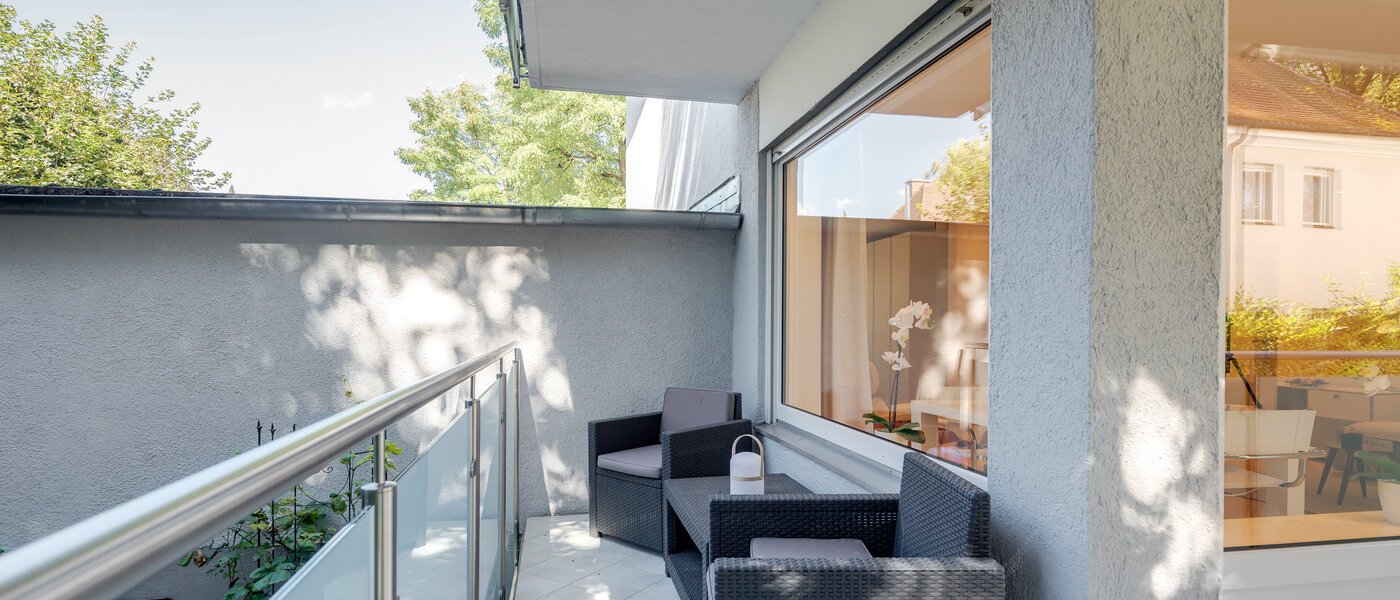 マンション München Bogenhausen 02 ベランダ 7629