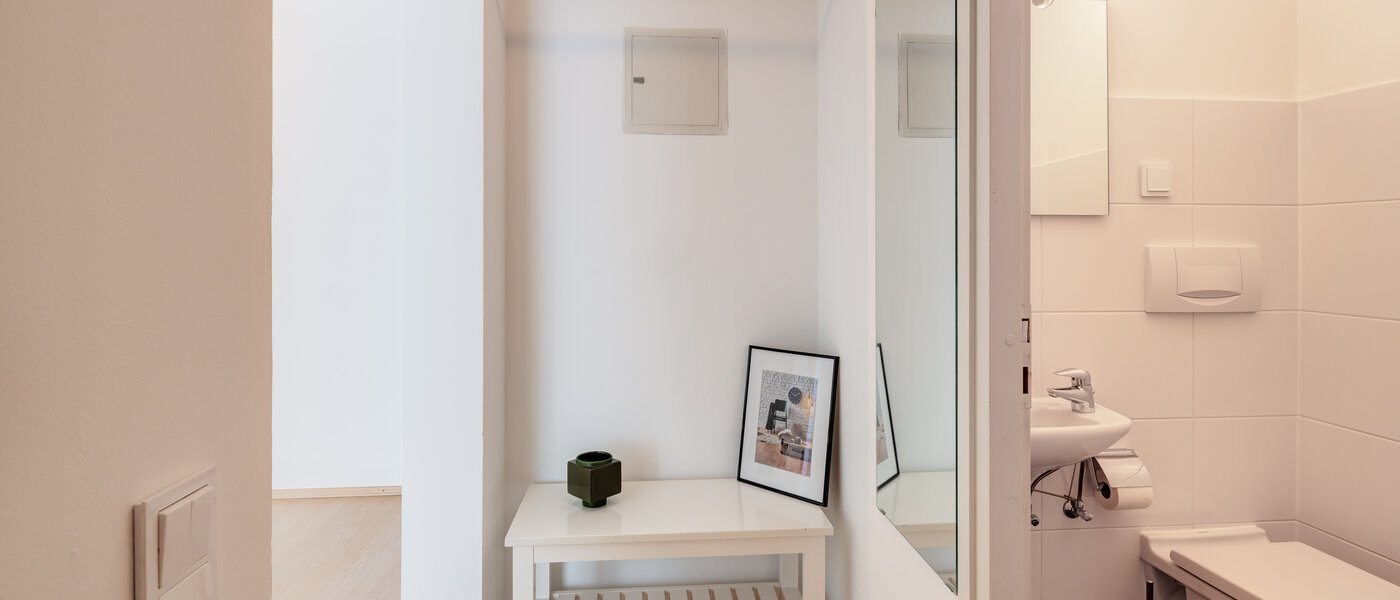 マンション München Schwabing-Nord (zw. Leopoldstraße & Englischen Garten) 02 玄関入り口 7670