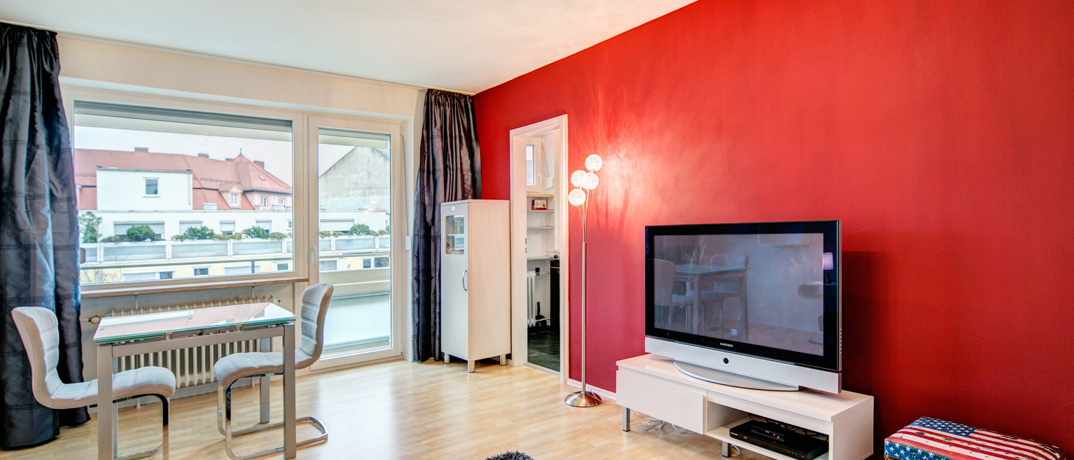 マンション München Neuhausen 02 リビングルーム 7677