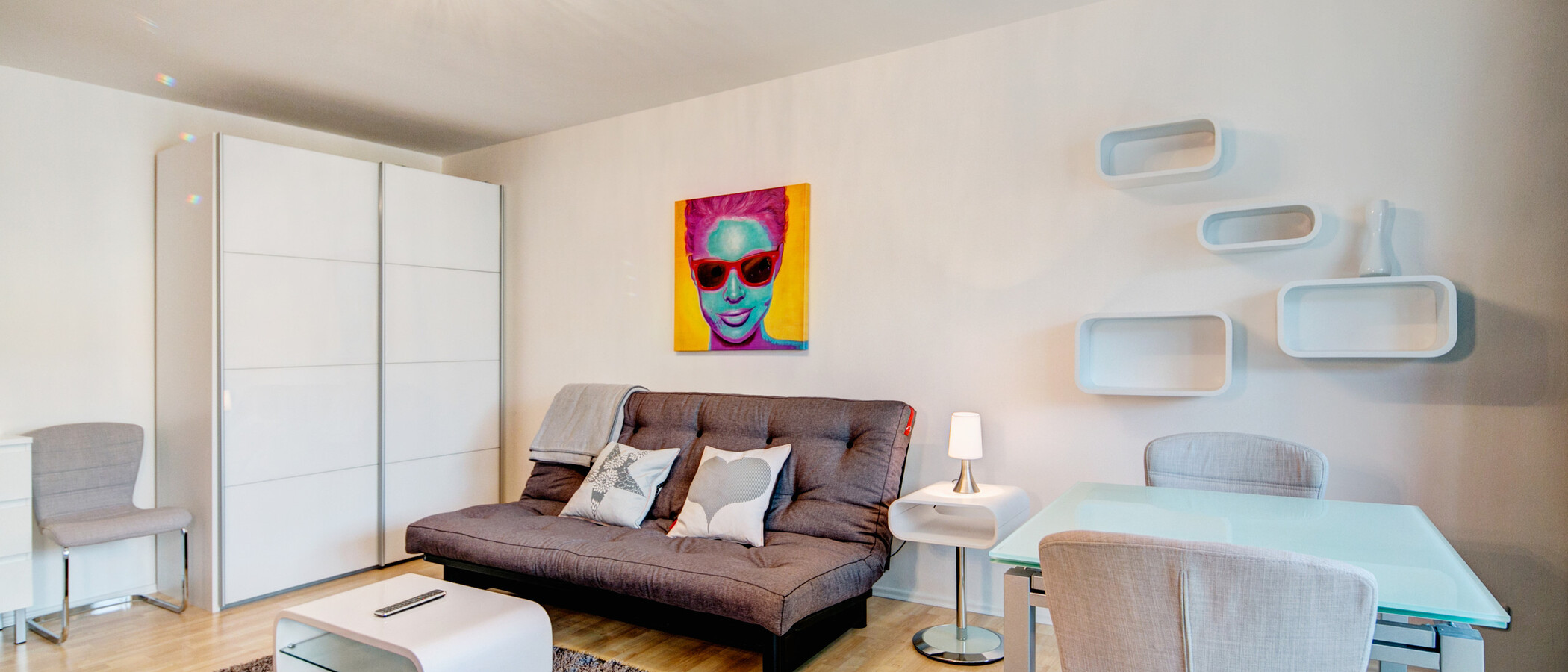 マンション München Neuhausen 04 リビングルーム 7677