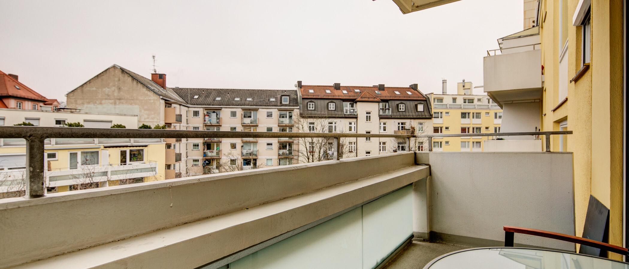 マンション München Neuhausen 02 ベランダ 7677