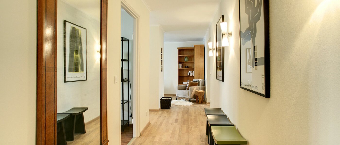 マンション München Lehel 01 玄関入り口 7684