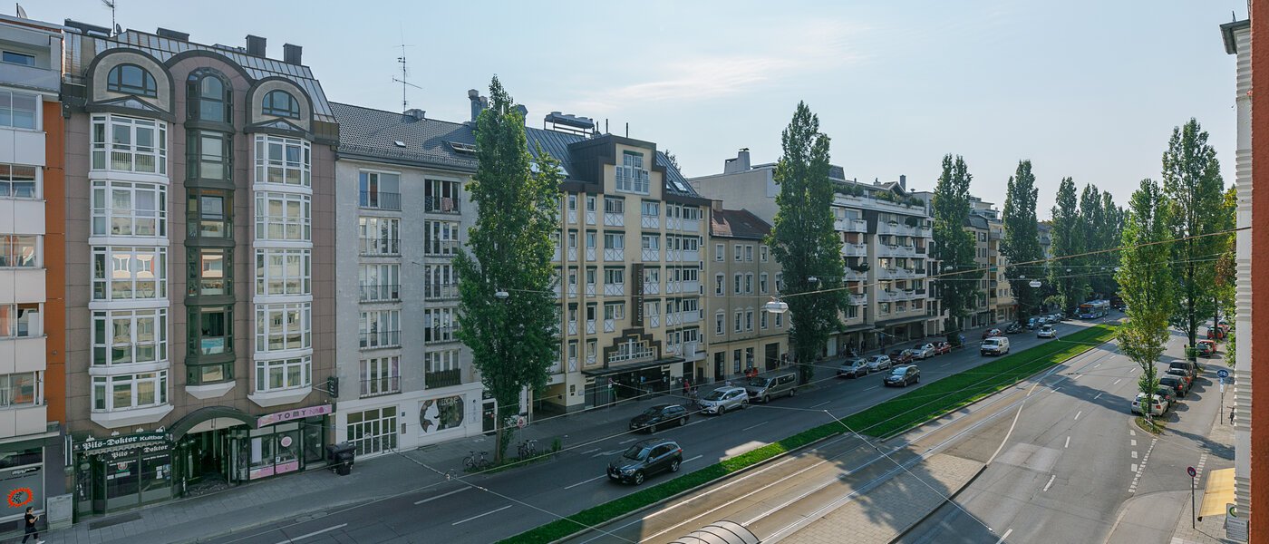 マンション München Schwabing (links der Leopoldstraße) 01 物件からの眺め 7687