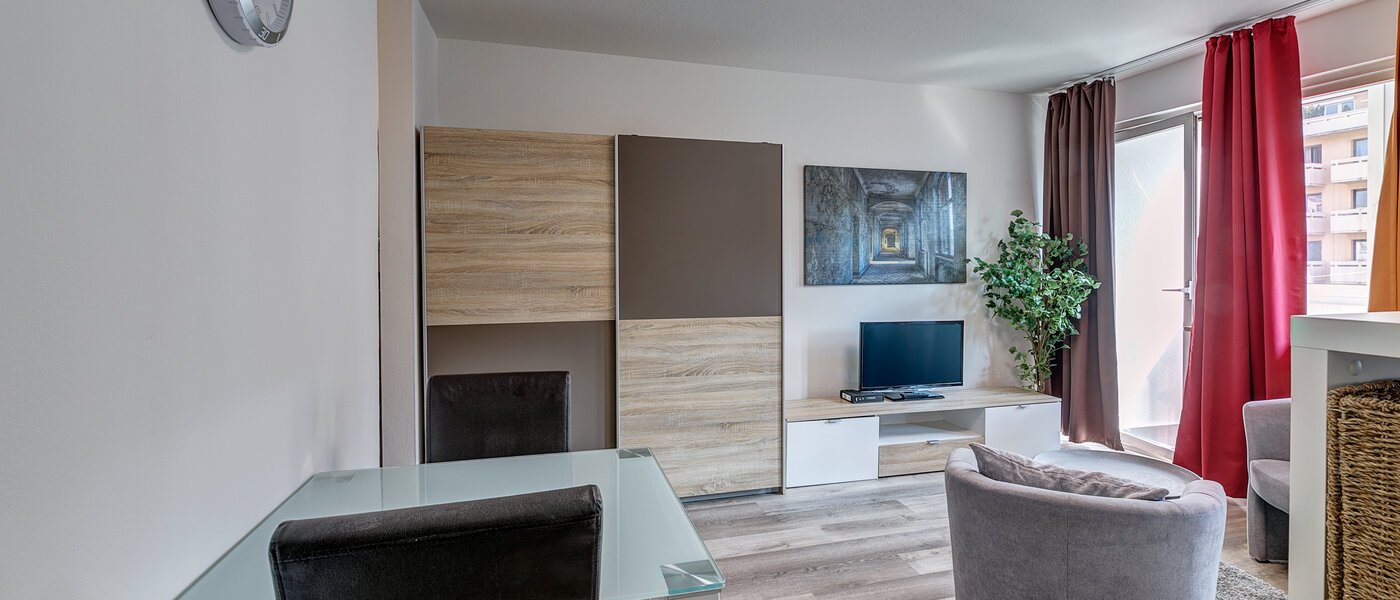 マンション München Schwabing (links der Leopoldstraße) 02 リビングエリア 7687