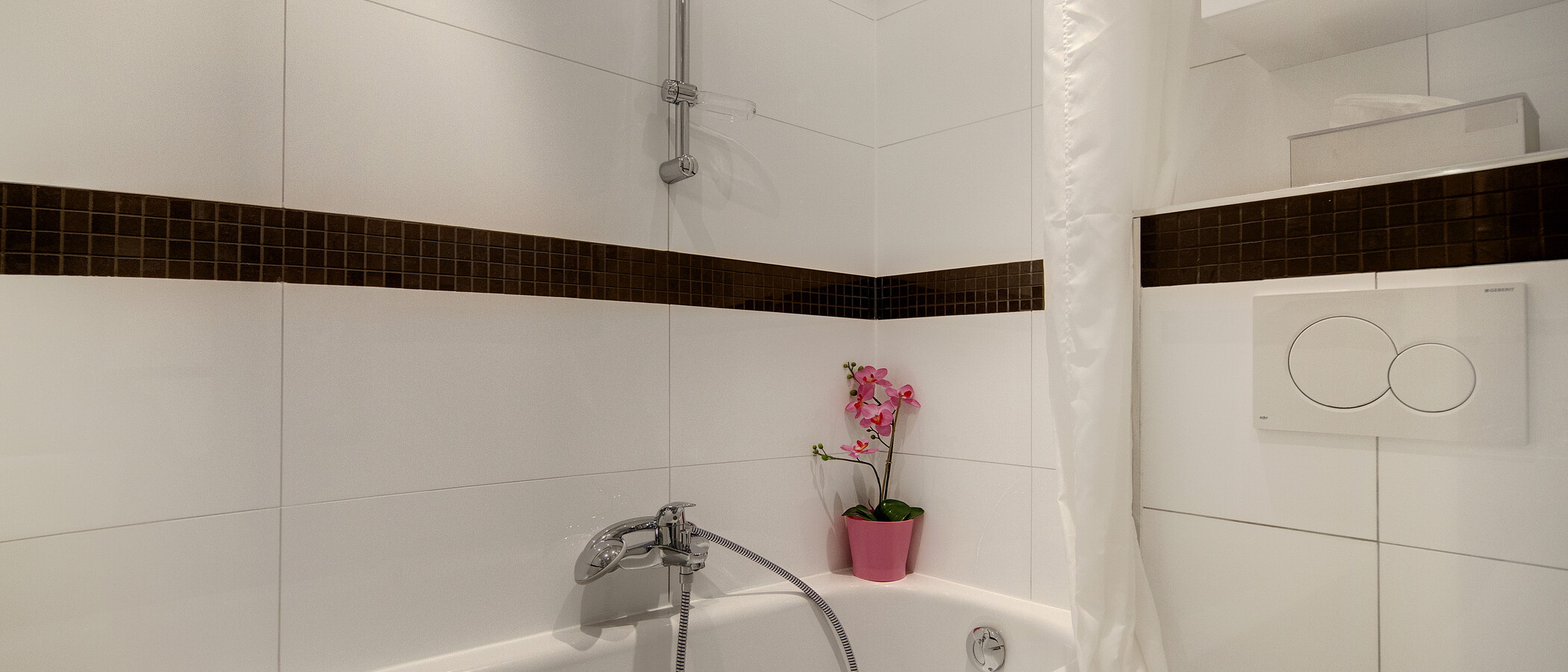 アパルトマン München Schwabing-West (rund um den Hohenzollernplatz) 03 浴室 7701