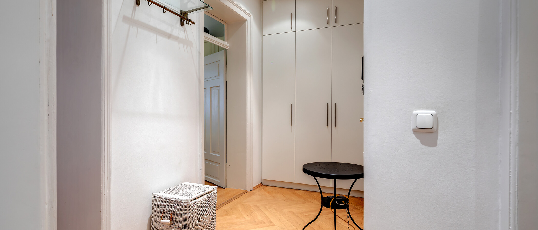 マンション München Schwabing-Nord (zw. Belgrad- & Leopoldstraße) 03 玄関入り口 7732