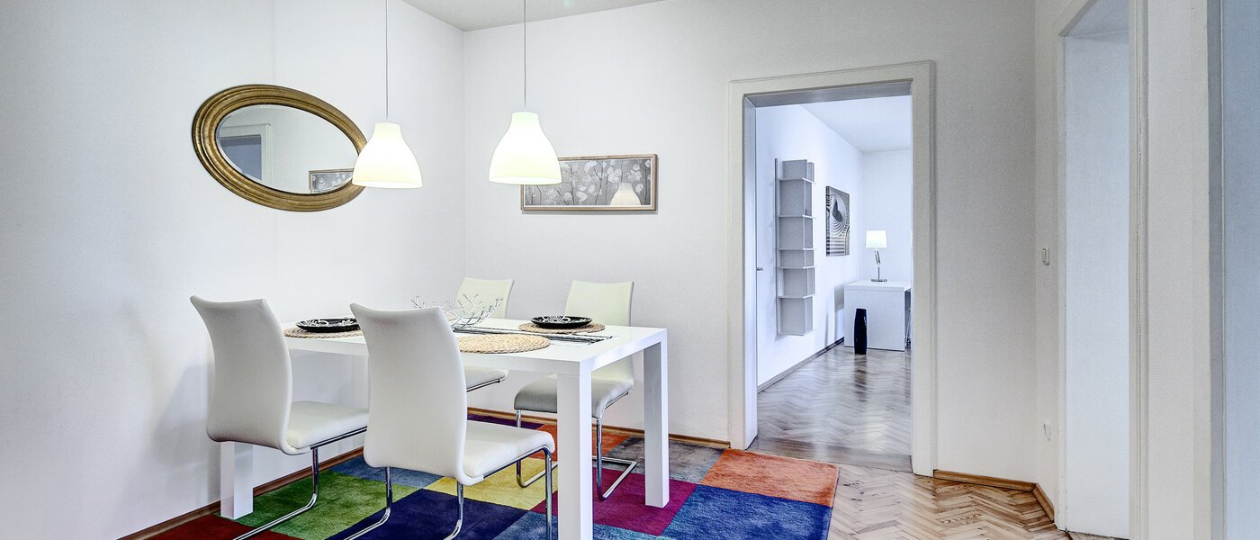 マンション München Schwabing (links der Leopoldstraße) 03 玄関入り口 7776