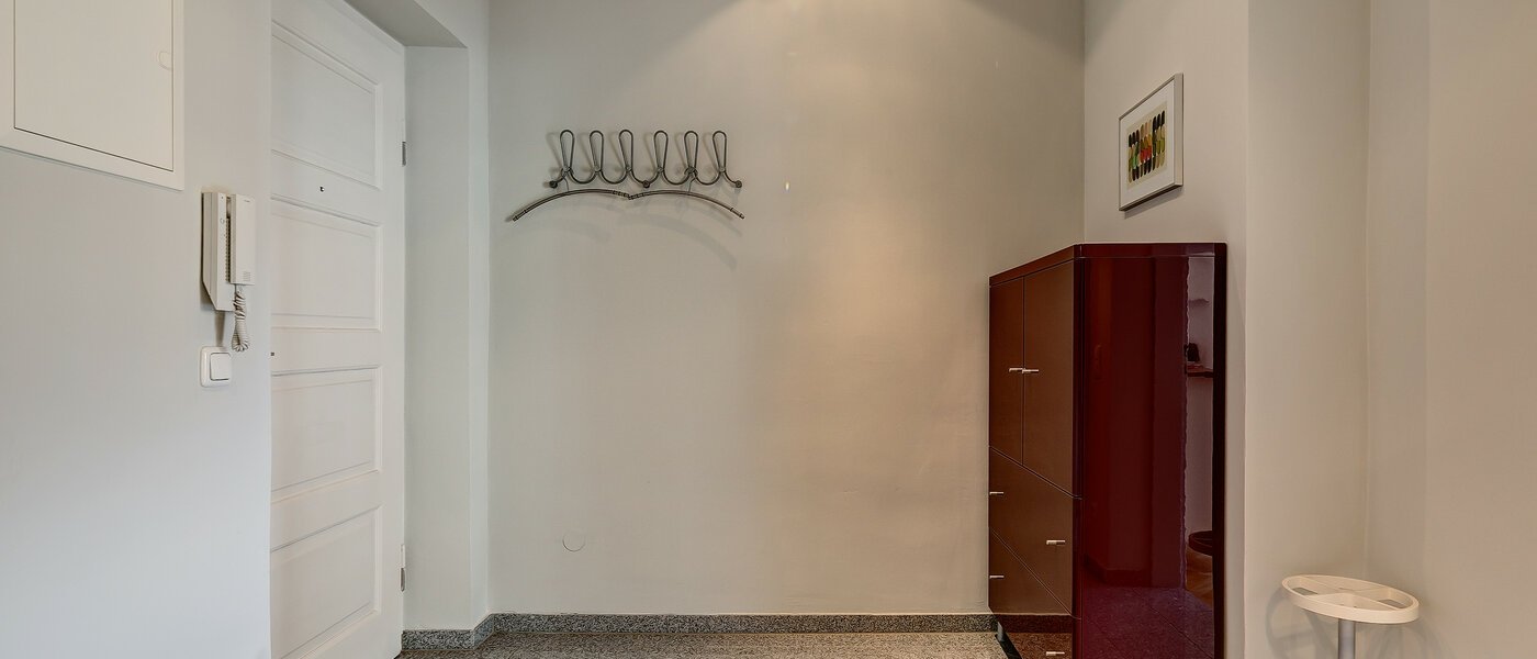 マンション München Gärtnerplatzviertel 01 玄関入り口 781