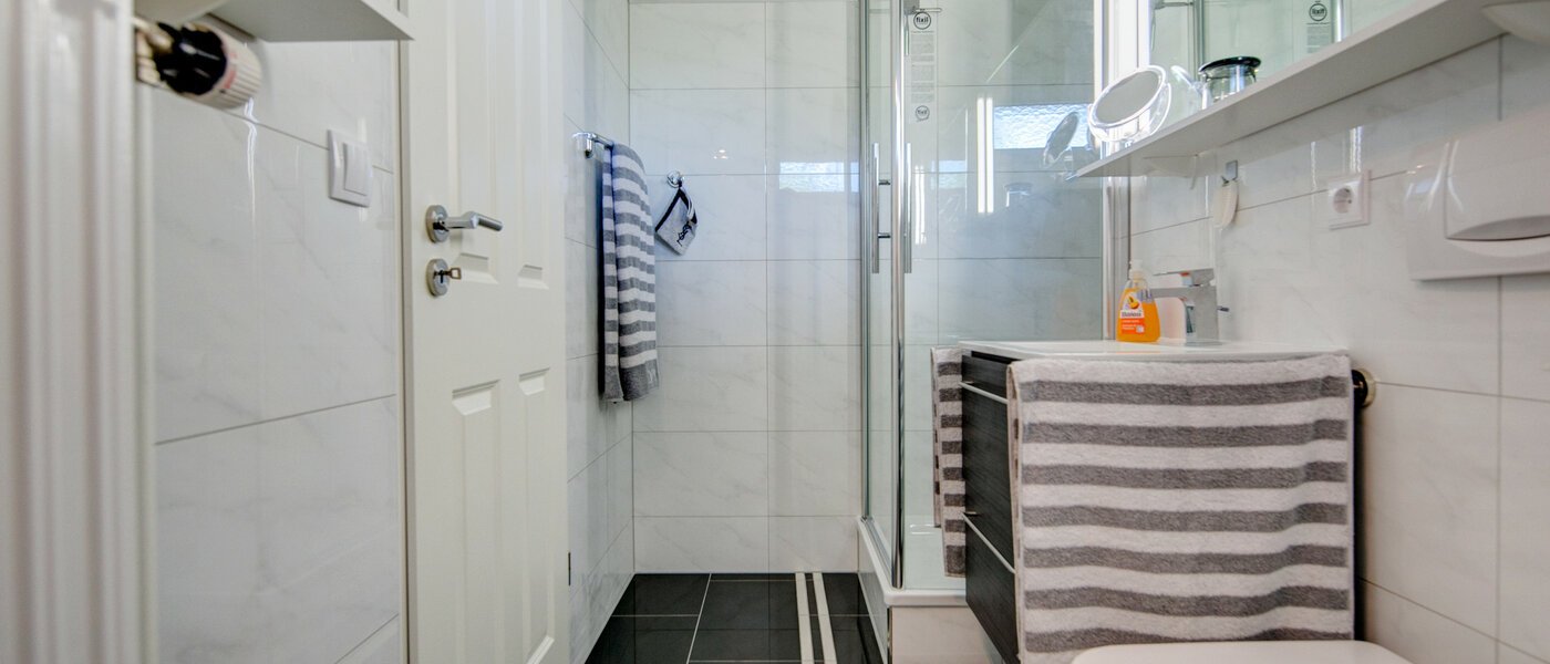 マンション München Johanneskirchen 01 浴室 7811