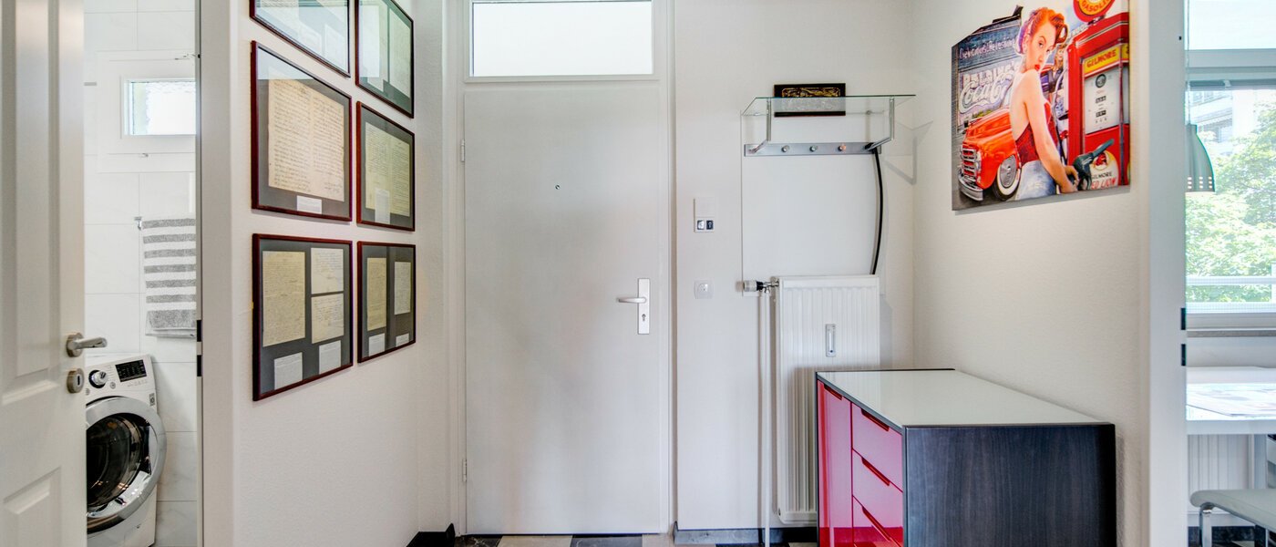 マンション München Johanneskirchen 02 玄関入り口 7811