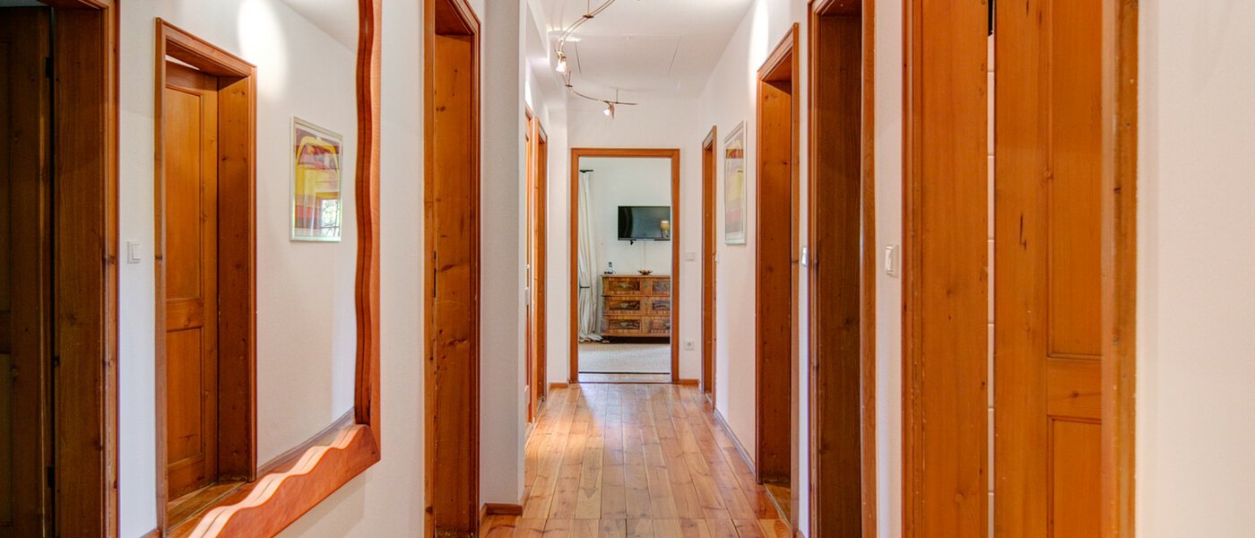 家屋 Schäftlarn 05 玄関入り口 7847