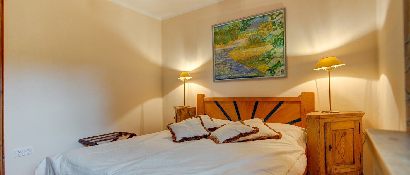 家屋 Schäftlarn 02 1. 寝室 7847