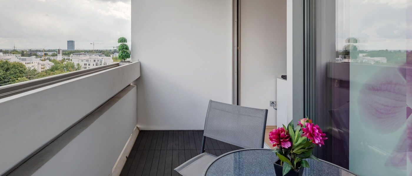 アパルトマン München Arabellapark 02 ベランダ 7848