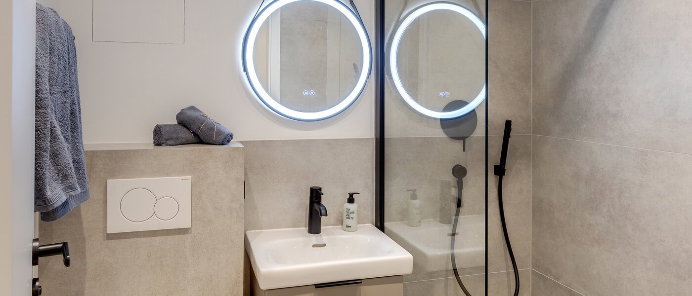 マンション München Neuhausen 01 浴室 7952