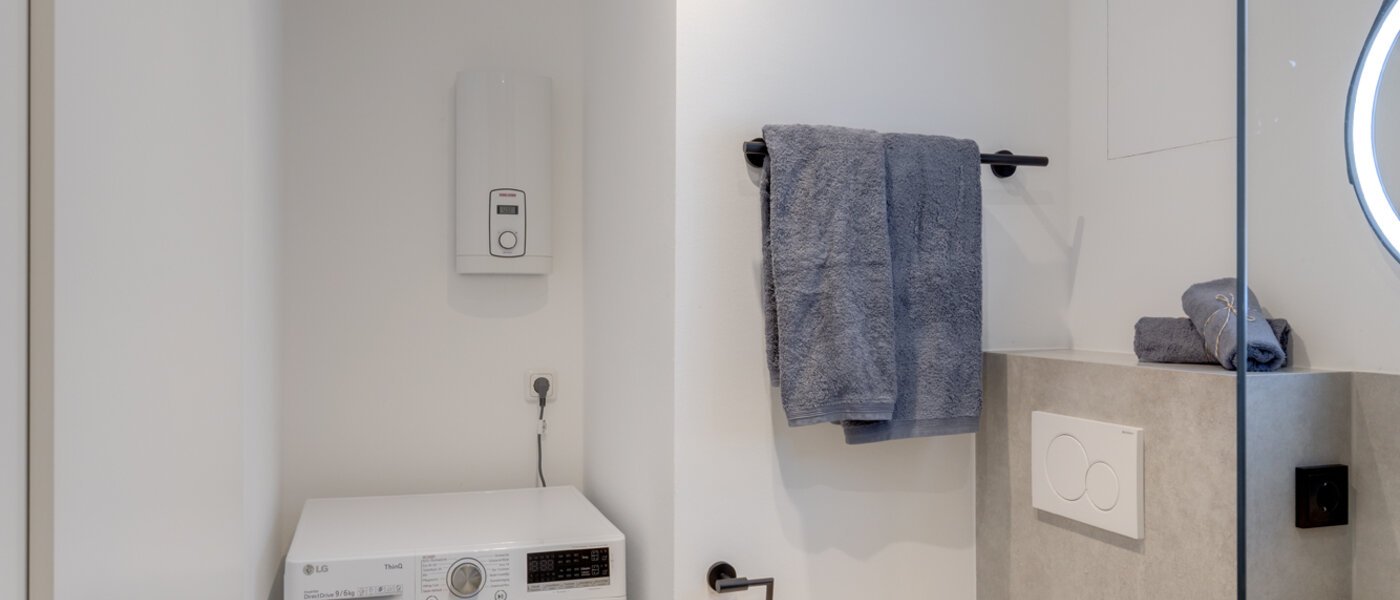 マンション München Neuhausen 04 浴室 7952