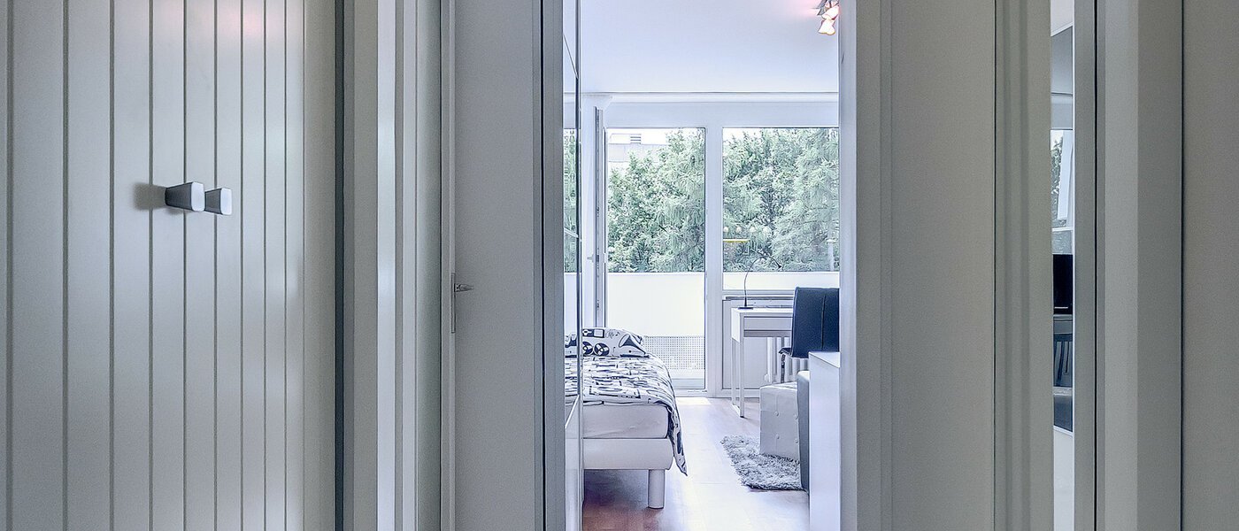 アパルトマン München Obersendling 03 玄関入り口 7983