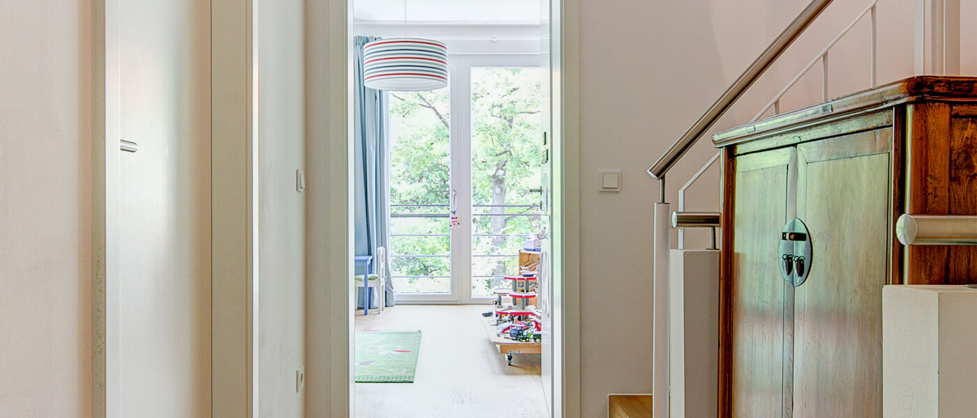 家屋 München Schwabing-West 04 玄関入り口 7998