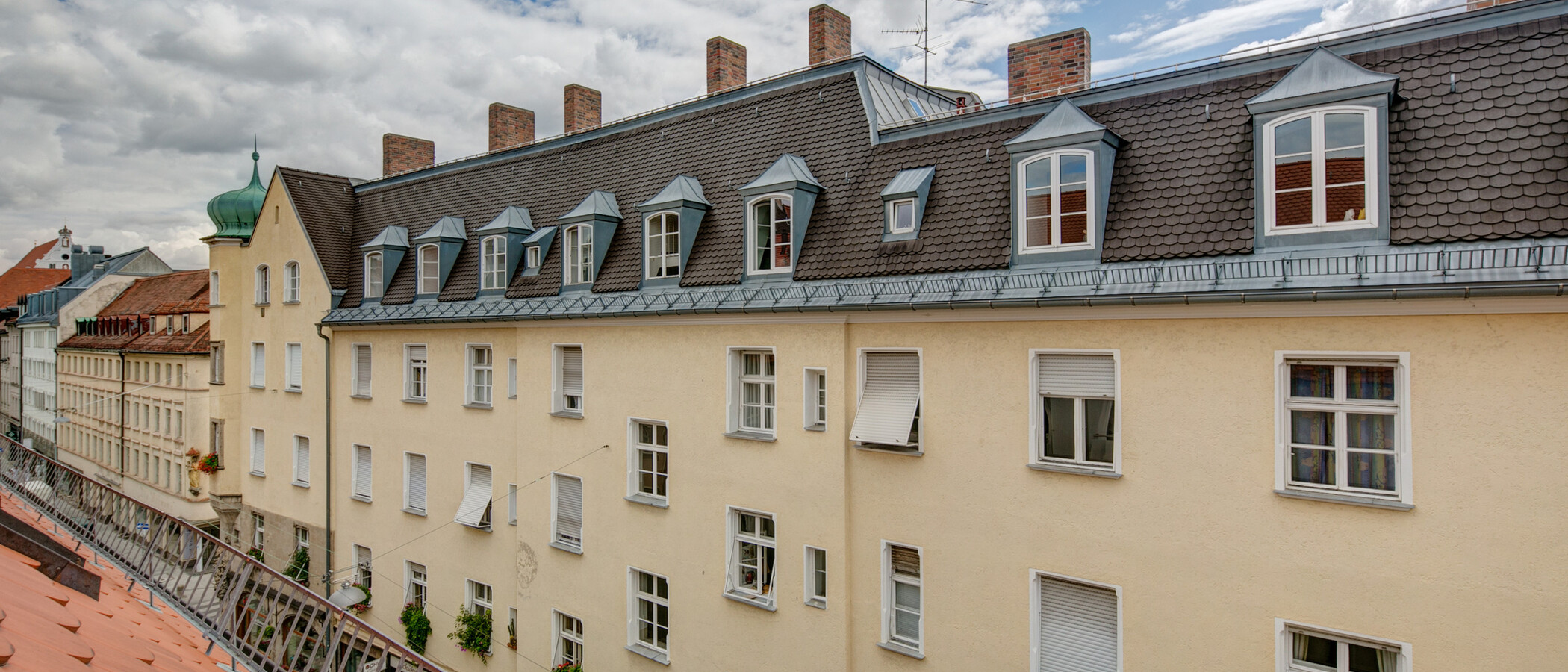 アティック・フラット（屋根裏） München Altstadt 01 物件からの眺め 8000