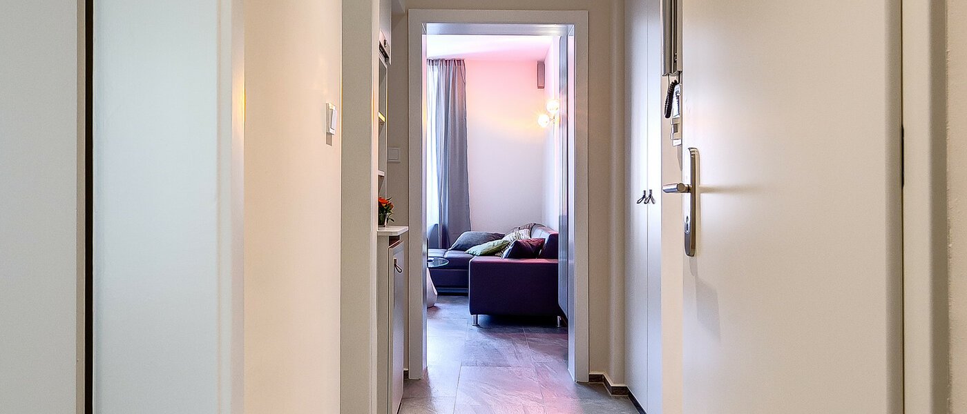 マンション München Isarvorstadt 02 玄関入り口 8026