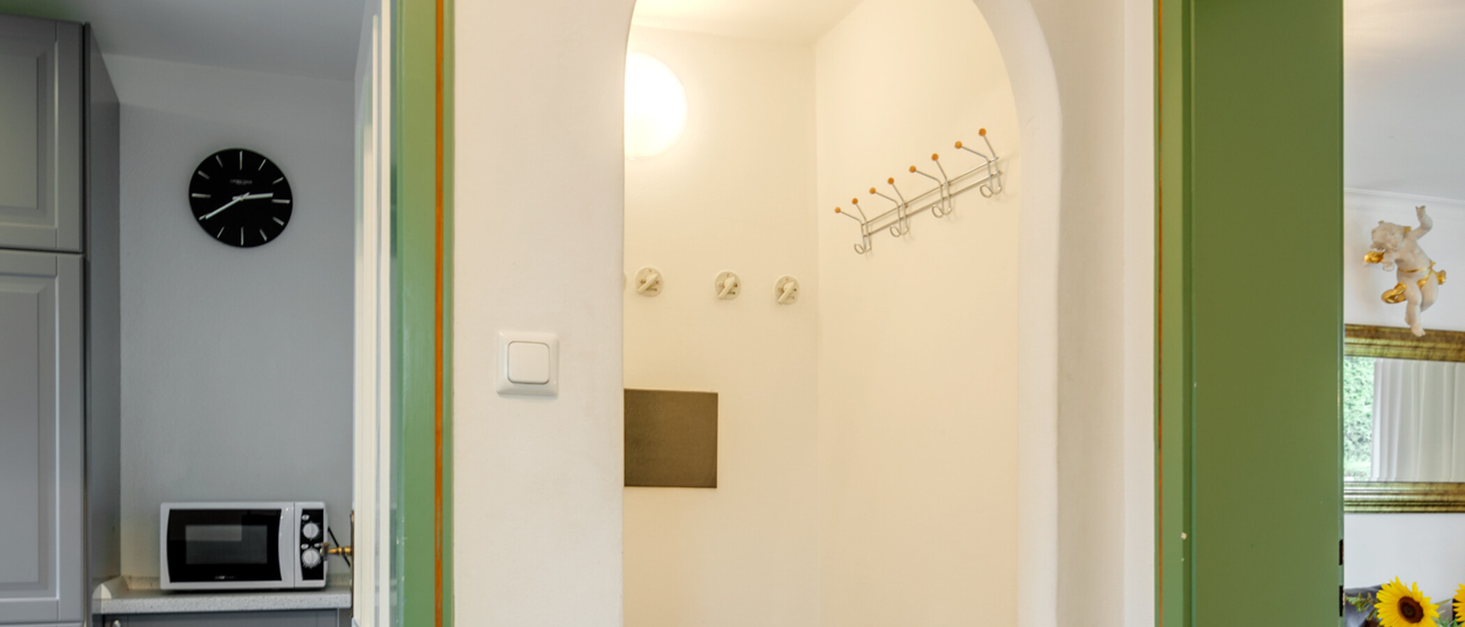 テラスハウス角住宅 München Ramersdorf 03 玄関入り口 8036