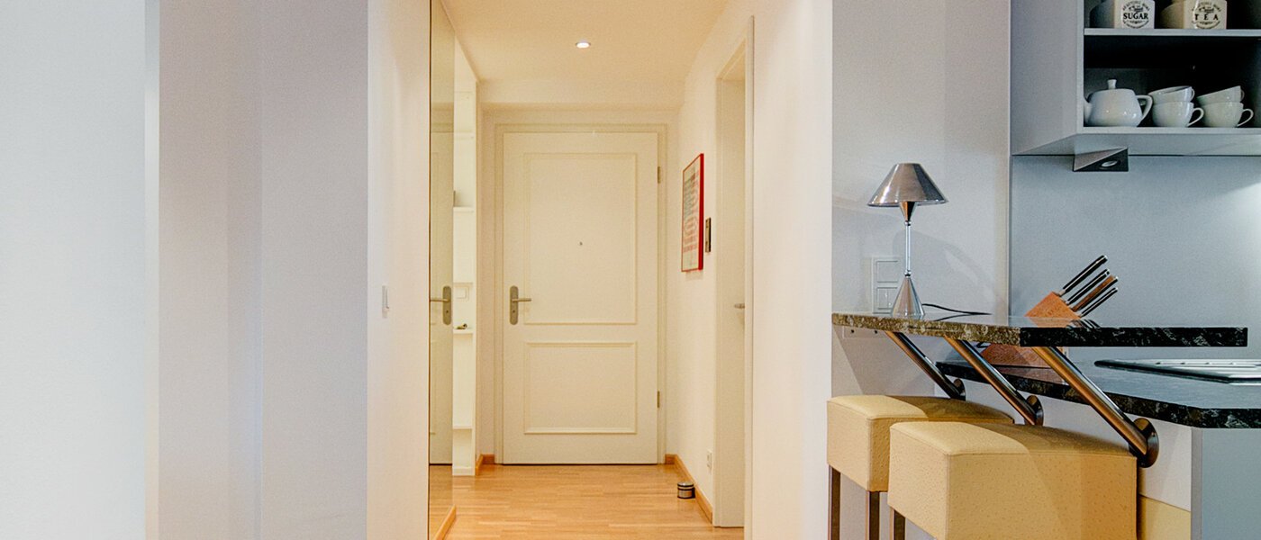 マンション München Glockenbachviertel 01 玄関入り口 8066