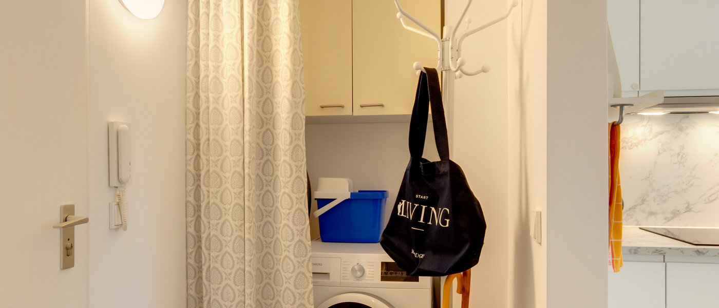 マンション München Laim 03 玄関入り口 8067