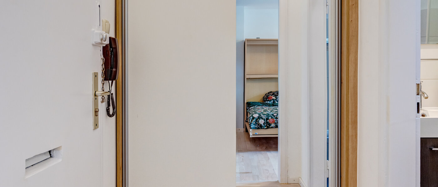 マンション München Schwabing-Nord (zw. Belgrad- & Leopoldstraße) 01 玄関入り口 8072