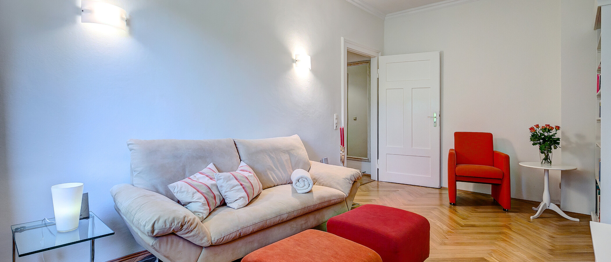マンション München Schwabing 04 リビングルーム 8088