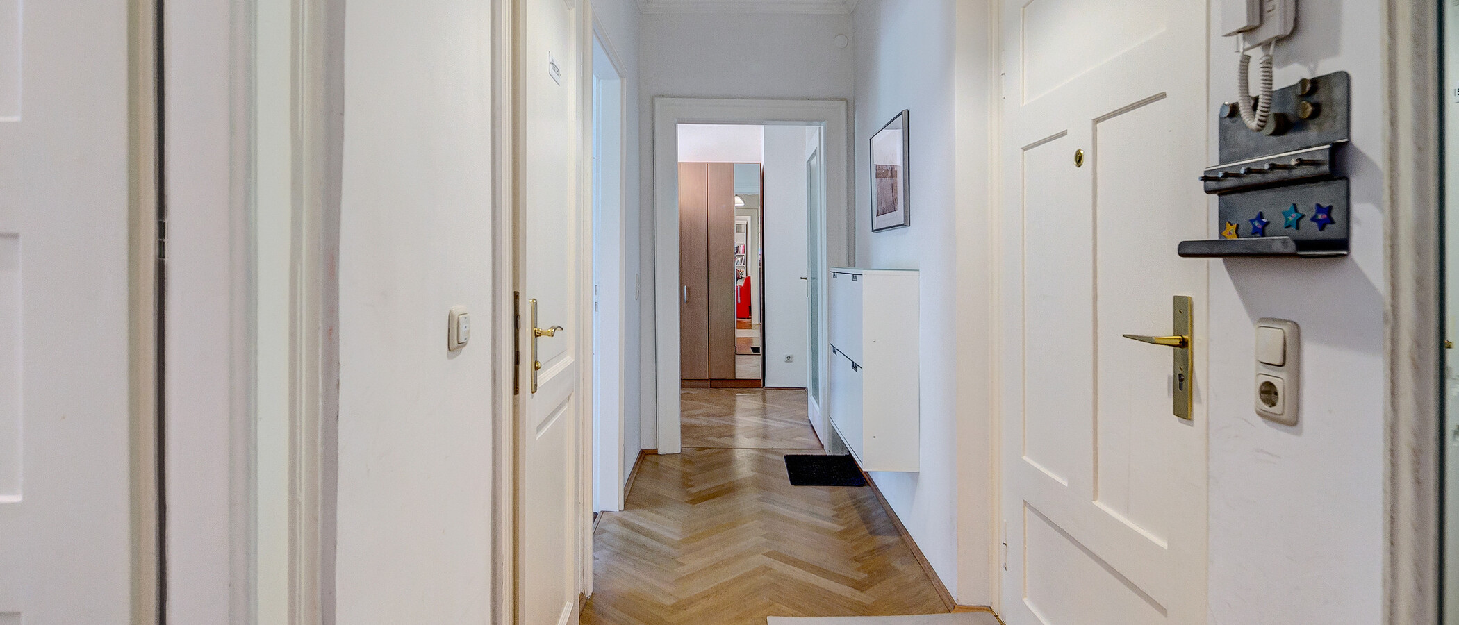 マンション München Schwabing 02 玄関入り口 8088