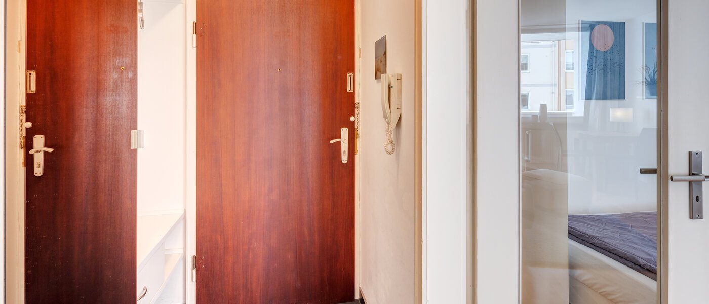 マンション München Untergiesing 02 玄関入り口 8114