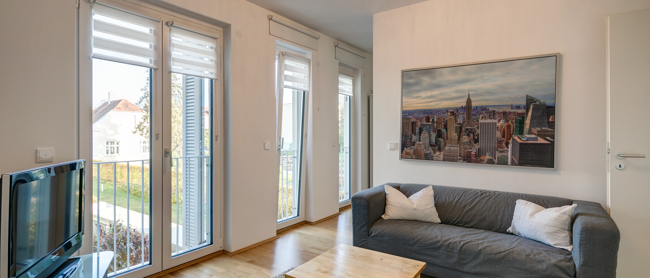 マンション München Schwabing 01 リビングルーム 8156