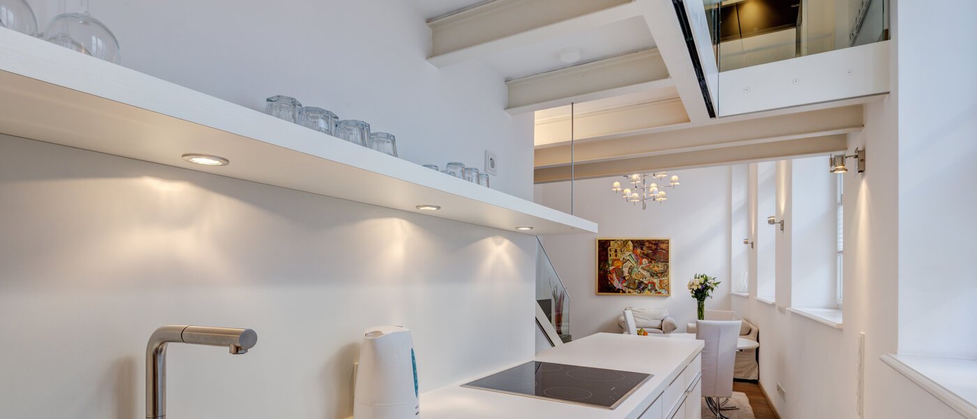 複層住宅 München Maxvorstadt 02 キッチン 8163