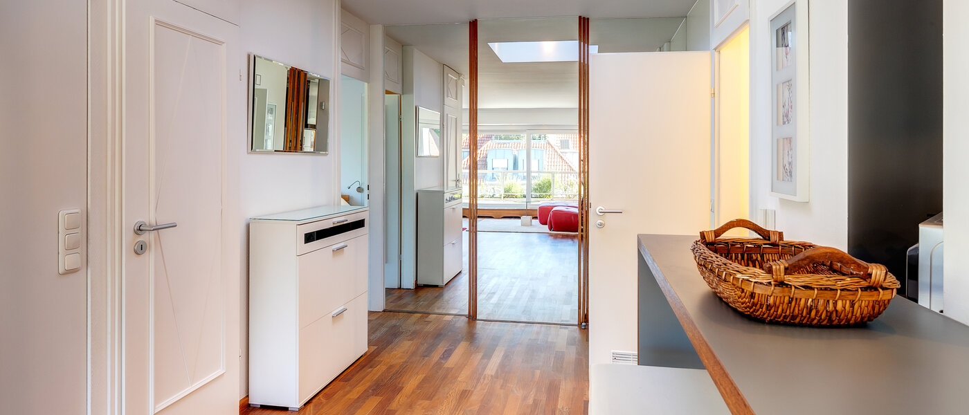 アティック・フラット（屋根裏） München Menterschwaige 01 玄関入り口 8181