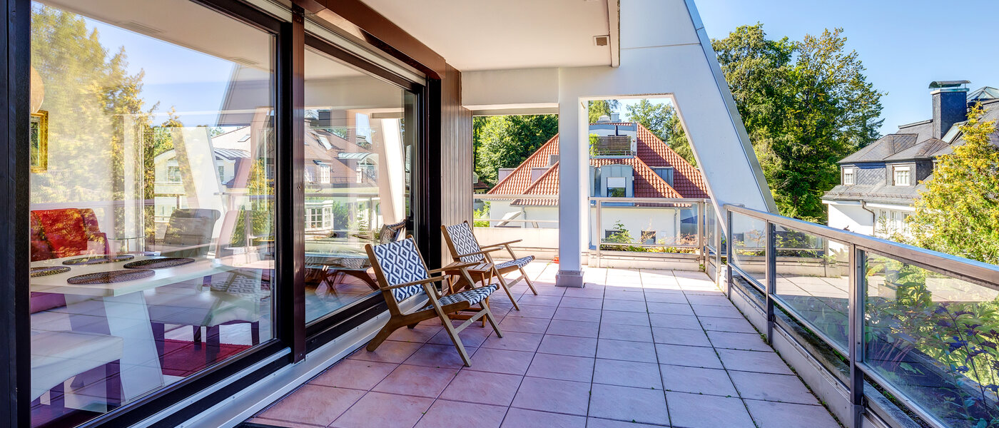 アティック・フラット（屋根裏） München Menterschwaige 03 ルーフテラス 8181