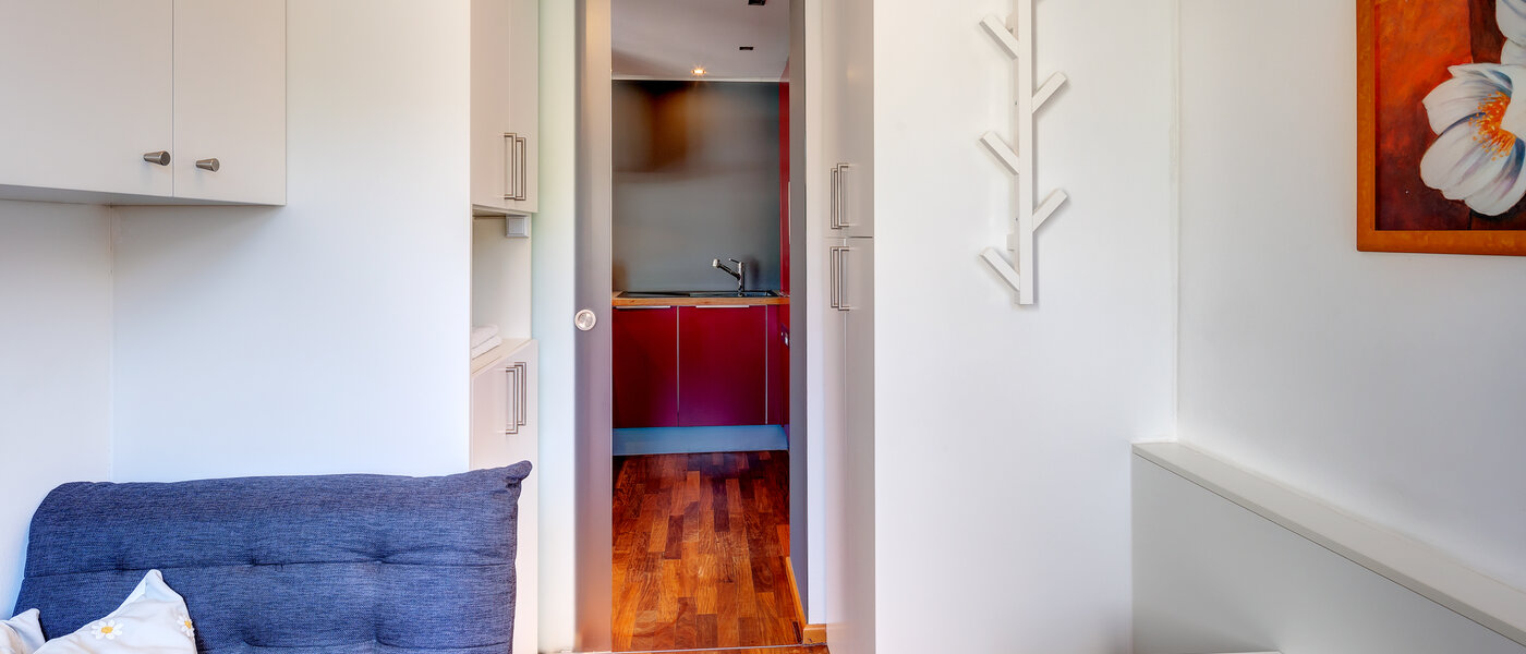 アティック・フラット（屋根裏） München Menterschwaige 03 ゲストルーム 8181