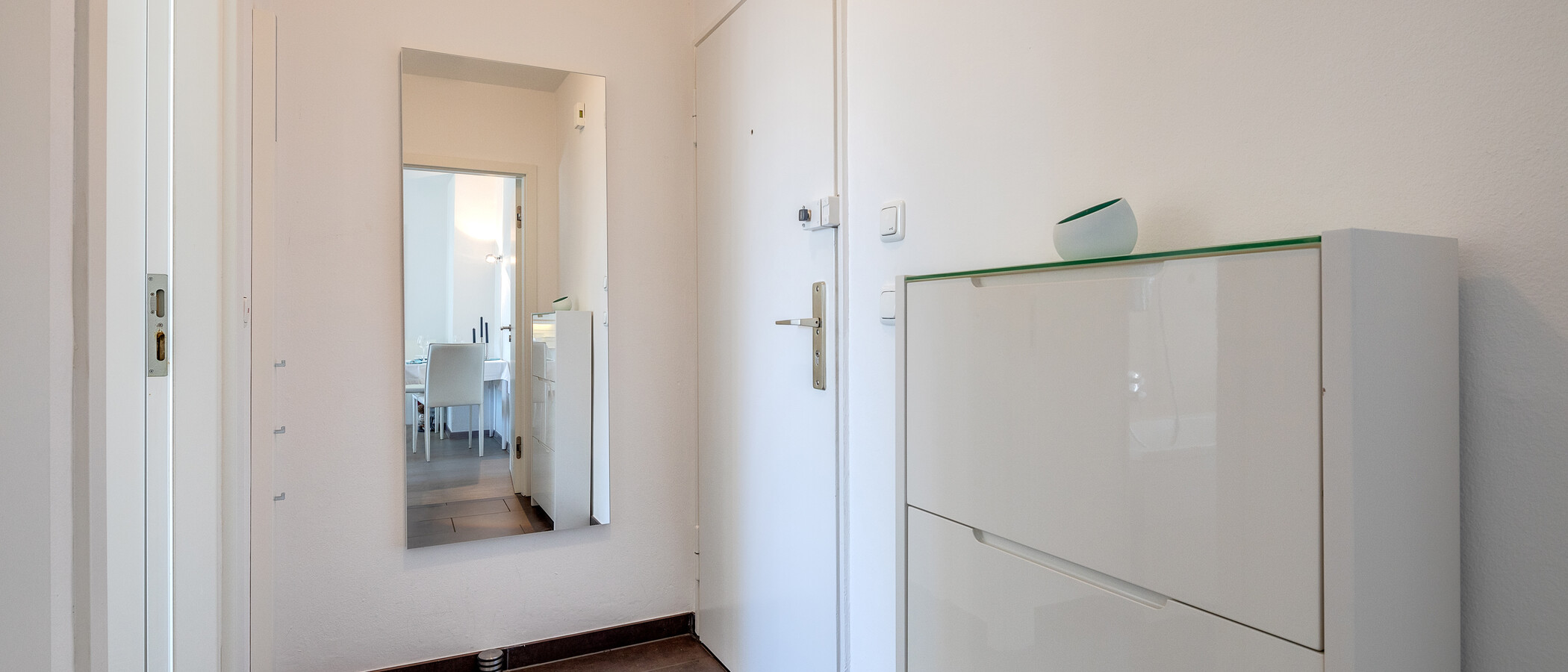 マンション München Schwabing 02 玄関入り口 8204