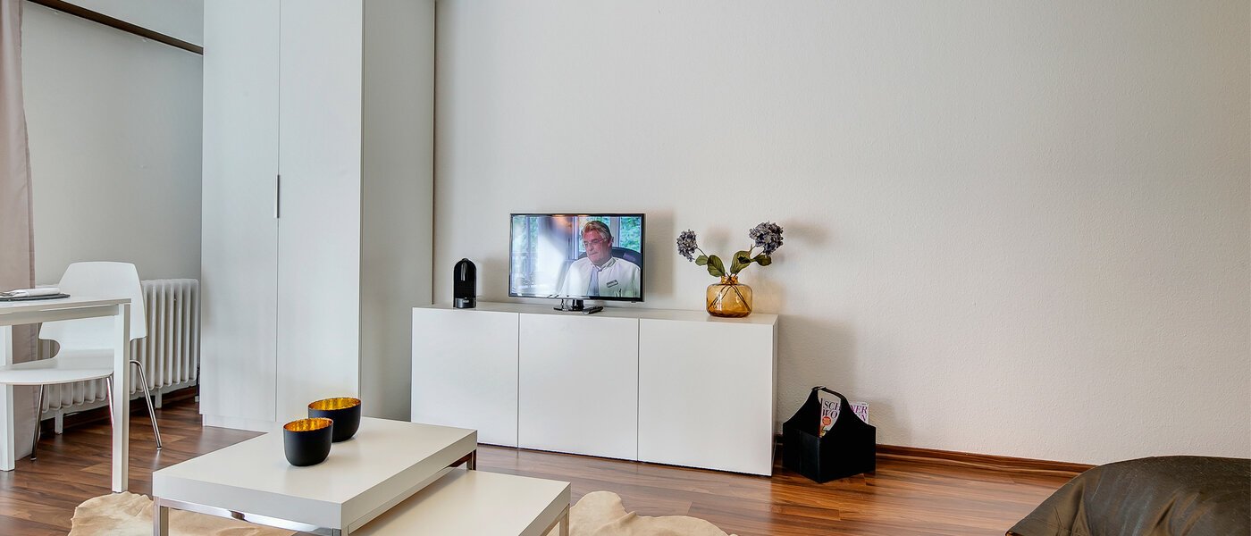 マンション Unterschleißheim 03 リビングルーム 8212