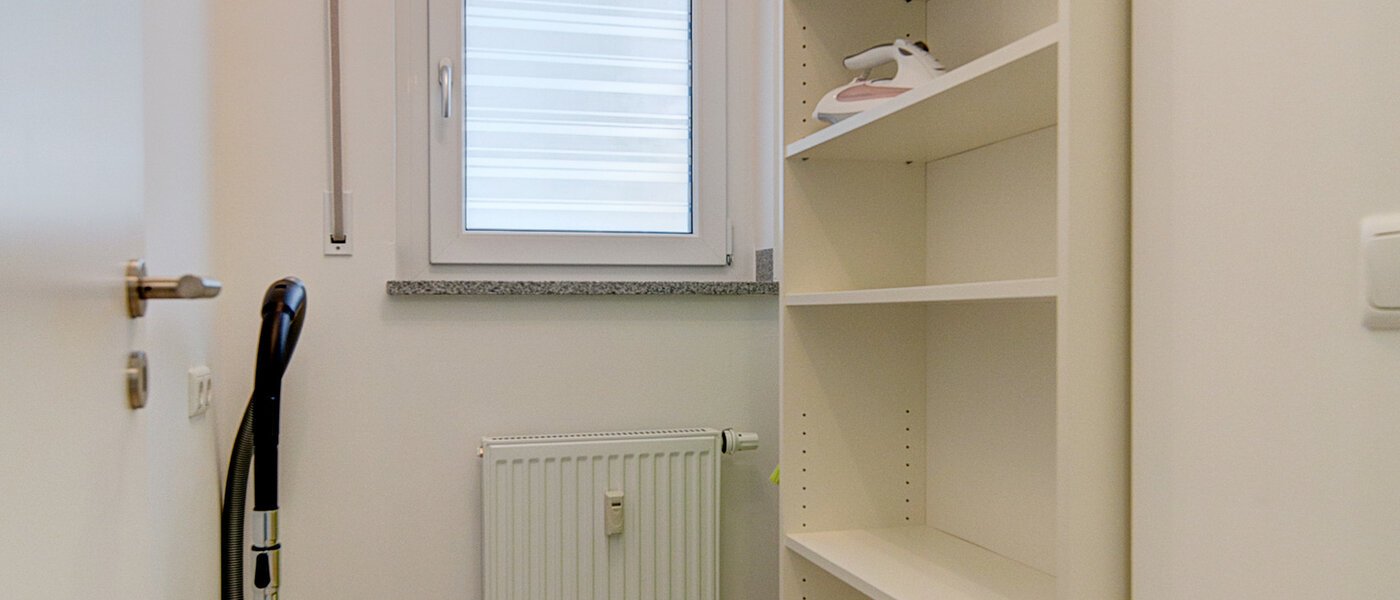 マンション München Sendling-Westpark 03 玄関入り口 8215