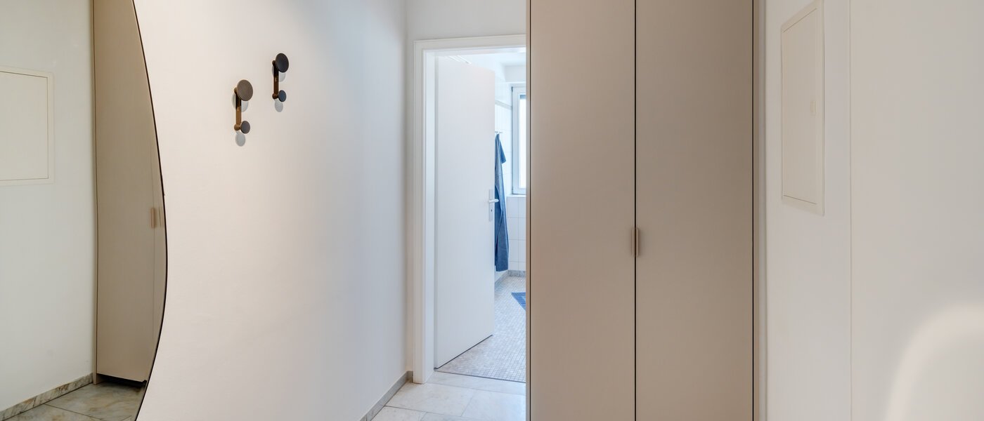 マンション München Giesing 01 玄関入り口 8231