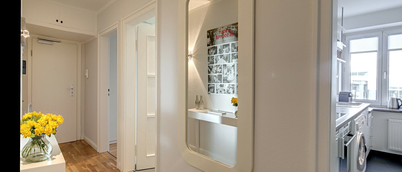 マンション München Maxvorstadt - Universitätsviertel 03 玄関入り口 8243