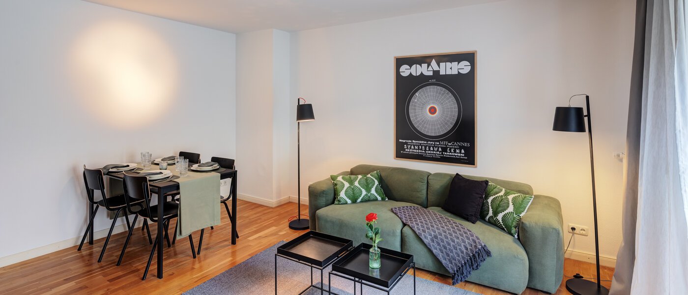 マンション München Maxvorstadt - Universitätsviertel 01 リビングエリア 8243