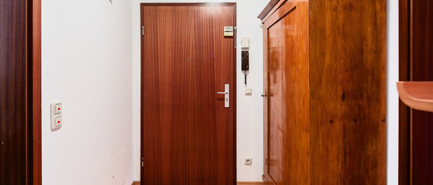 マンション München Thalkirchen 02 玄関入り口 8249