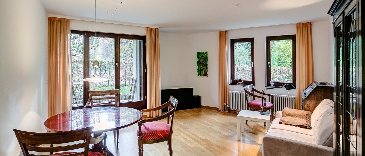 マンション München Thalkirchen 03 リビングエリア 8249