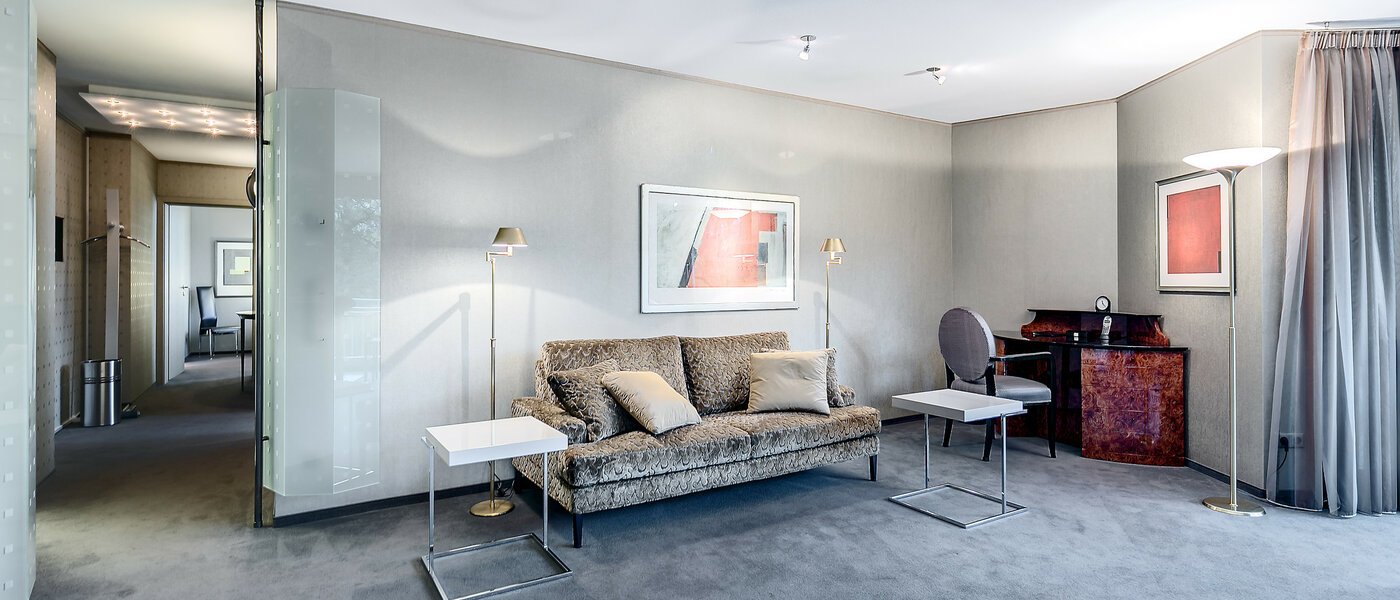 申し訳ございません。こちらの物件はすでに貸し出されました。