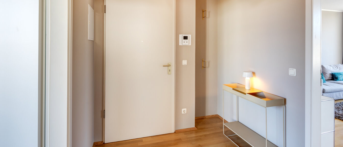 マンション München Maxvorstadt - Universitätsviertel 02 玄関入り口 8264