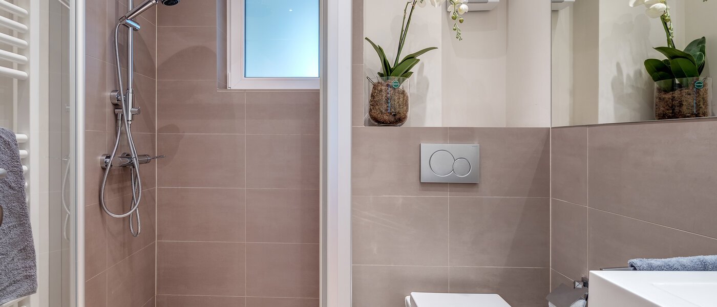 マンション München Schwabing 02 浴室 8281